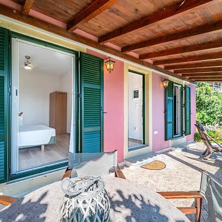 Ferienhaus Tomazos Fay's House Benitses (Corfu)