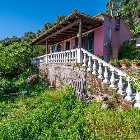 Tomazos Fay's House